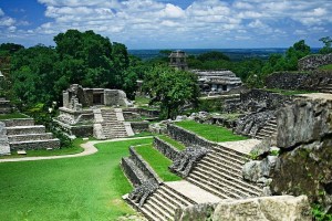 Ruinen von Palenque. © Jan Harenburg. CC BY 3.0. Wikimedia Commons.